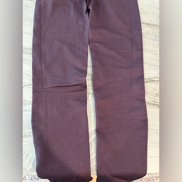 Spanx plum color ribbed leggings ‘look at me now’ model - Picture 5 of 10